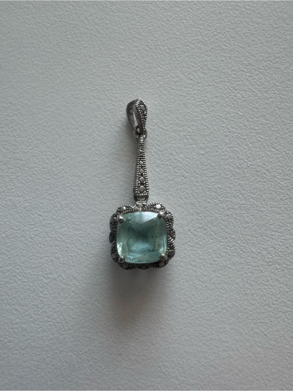 Vintage-Style Aquamarine Glass Pendant in Silver Tone